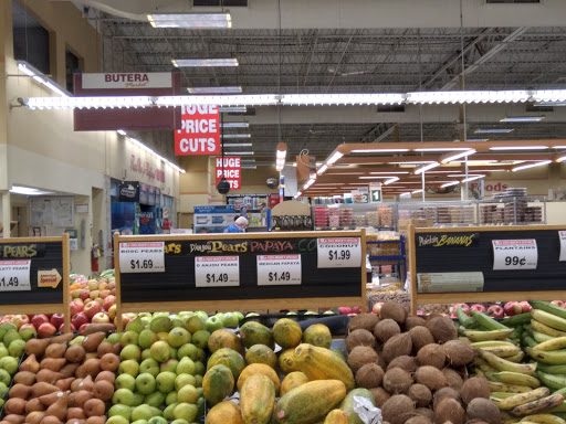 Grocery Store «Butera Market», reviews and photos, 1175 W Spring St, South Elgin, IL 60177, USA