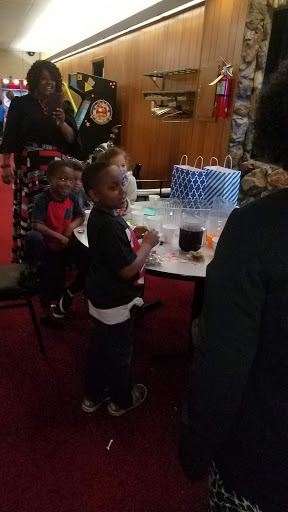 Bowling Alley «Colonial Lanes», reviews and photos, 2253 Old Hwy 218 S, Iowa City, IA 52246, USA