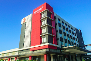 Summit Hotel Naga image