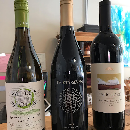 Wine Store «San Dimas Wine Shop & Tasting Room», reviews and photos, 225 W Bonita Ave, San Dimas, CA 91773, USA