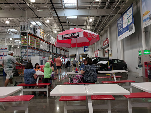 Warehouse store «Costco Wholesale», reviews and photos, 5020 Norton Healthcare Blvd, Louisville, KY 40241, USA
