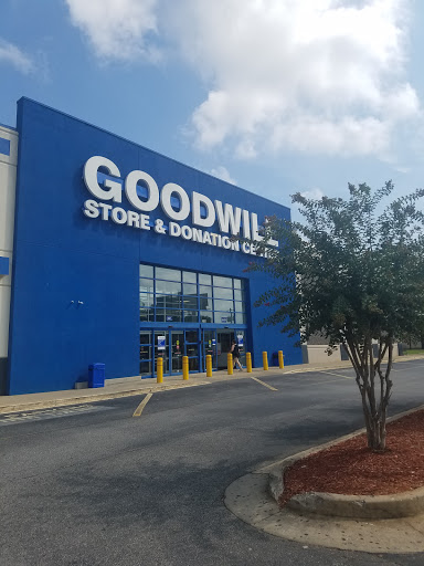 Goodwill of North Georgia: West Athens Store, Career Center and Donation Center, 3898 Atlanta Hwy, Bogart, GA 30622, USA, 