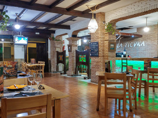 Información y opiniones sobre Restaurante La Piedra edison de Málaga