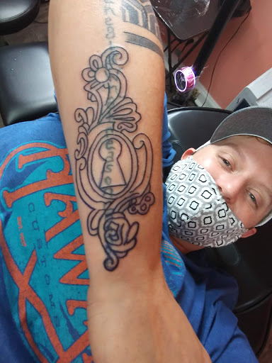 Explore hunting tattoo ideas, creative tattoo ideas in Montgomery, available at House of Ink- Tattoos and Piercing