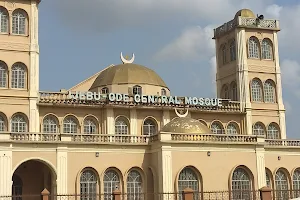Ijebu Ode Central Mosque Hall, Oyingbo image