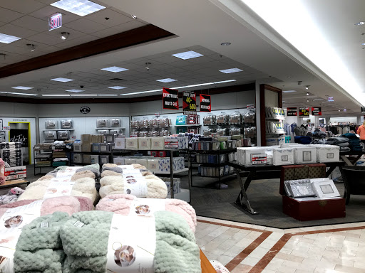 Department Store «Lord & Taylor», reviews and photos, 5 Woodfield Mall, Schaumburg, IL 60173, USA