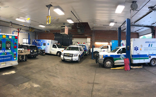 Auto Body Shop «Bergen Brookside Auto Body and Towing, Inc.», reviews and photos, 83 Zabriskie St, Hackensack, NJ 07601, USA