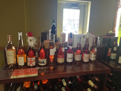 Wine Store «House Wine», reviews and photos, 644 High St, Columbus, OH 43085, USA