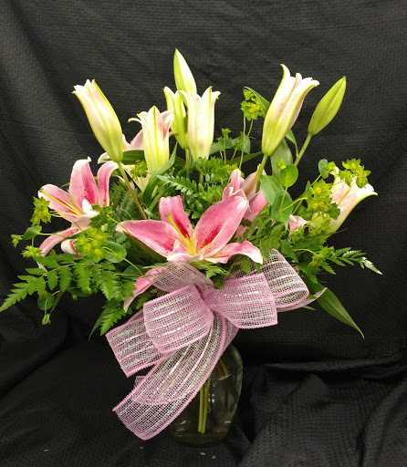 Florist «Tip Top Florist & Gifts», reviews and photos, 140 Memory Plz, Whiteville, NC 28472, USA