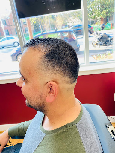 Barber Shop «TL Barbershop», reviews and photos, 1800 Wilson Blvd Unit 130, Arlington, VA 22201, USA