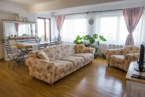 Silvia's Apartment image