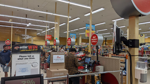 Grocery Store «Hannaford Supermarket», reviews and photos, 415 Philbrook Ave, South Portland, ME 04106, USA