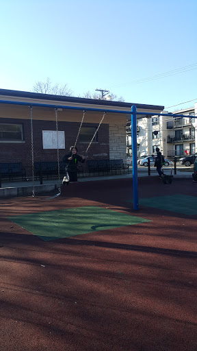 Park «Touhy Park», reviews and photos, 7348 N Paulina St, Chicago, IL 60626, USA