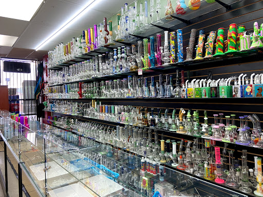 Tobacco Shop «High City Smoke Shop», reviews and photos, 8350 W Lower Buckeye Rd, Tolleson, AZ 85353, USA