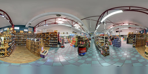 Liquor Store «Paris West Wood Wines & Liquor», reviews and photos, 1220 W Wood St, Paris, TN 38242, USA