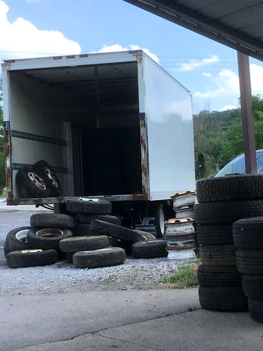 Tire Shop «Cruz Tire Services», reviews and photos, 3700 Hunters Point Pike, Lebanon, TN 37087, USA