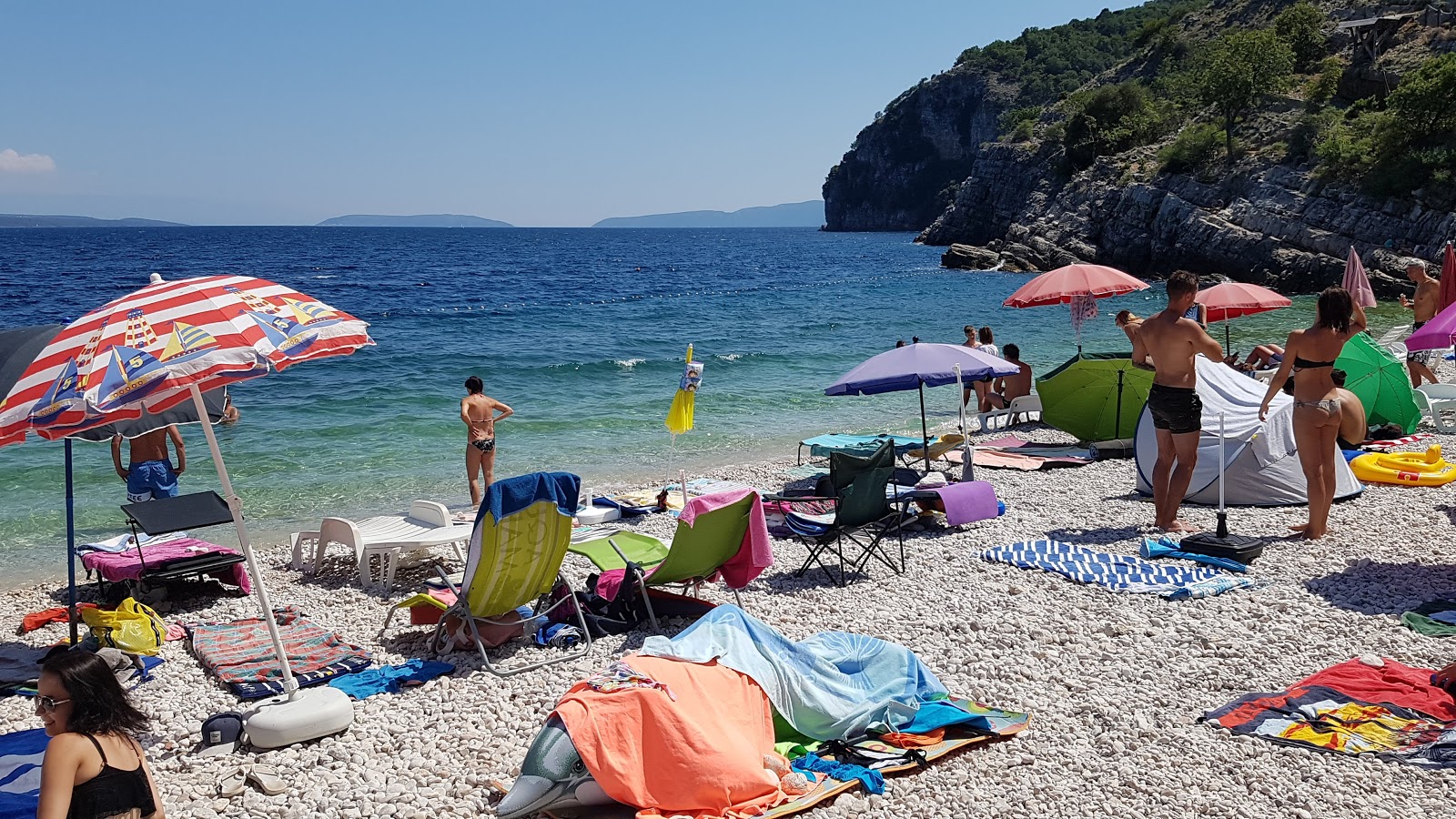 Foto van Beli beach voorzieningenruimte