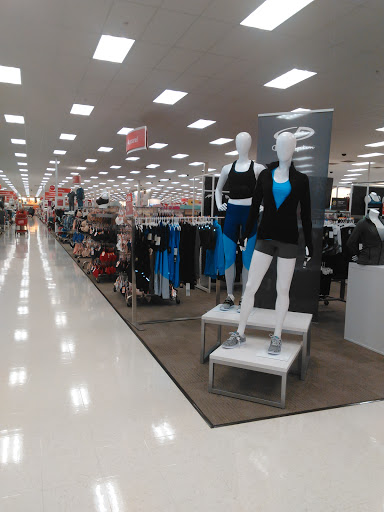 Department Store «Target», reviews and photos, 605 Boston Post Rd E, Marlborough, MA 01752, USA