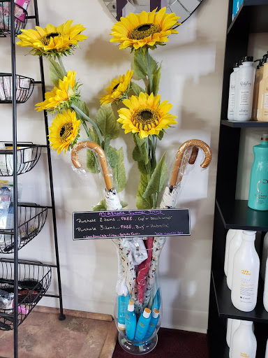 Beauty Salon «Color Trends Hair Salon», reviews and photos, 25 Merrit Pkwy, Nashua, NH 03062, USA