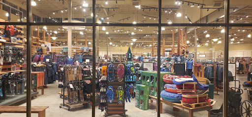 Clothing Store «L.L. Bean», reviews and photos, 60 Eastview Mall Dr, Victor, NY 14564, USA