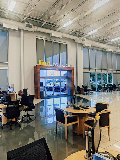 Used Car Dealer «CarMax», reviews and photos, 9750 Gray Rd, Indianapolis, IN 46280, USA