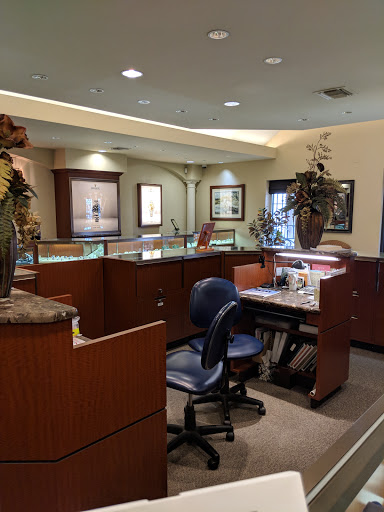 Jewelry Store «Pav & Broome Fine Jewelry», reviews and photos, 1912 25th Ave, Gulfport, MS 39501, USA