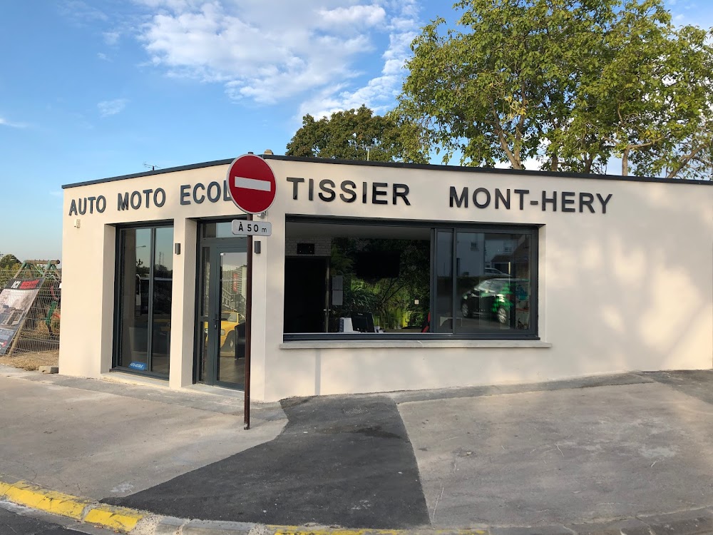 photo de l'auto ecole Auto Moto Ecole Tissier Mont Hery