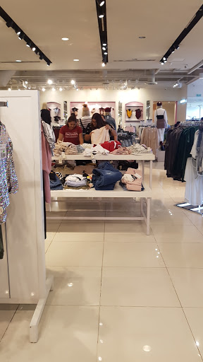 Tiendas para comprar camisas oversize mujer San Salvador
