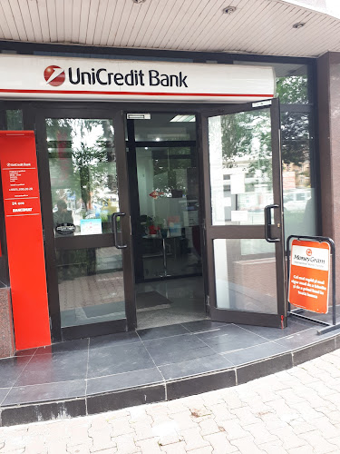 UniCredit Bank - Bancă