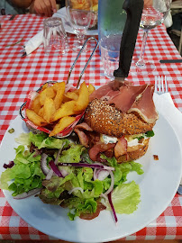 Sandwich au poulet du Restaurant français La Ferme à Dédé - Sassenage - n°7