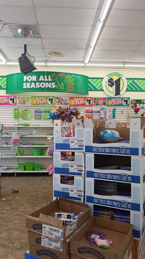 Dollar Store «Dollar Tree», reviews and photos, 39 N Lansdowne Ave #45, Lansdowne, PA 19050, USA