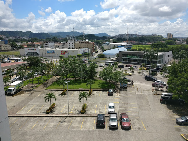 Centro Empresarial Las Cámaras - Guayaquil