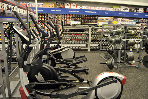 Sporting Goods Store «Academy Sports + Outdoors», reviews and photos, 130 S Hampton Pl, Clarksville, TN 37040, USA