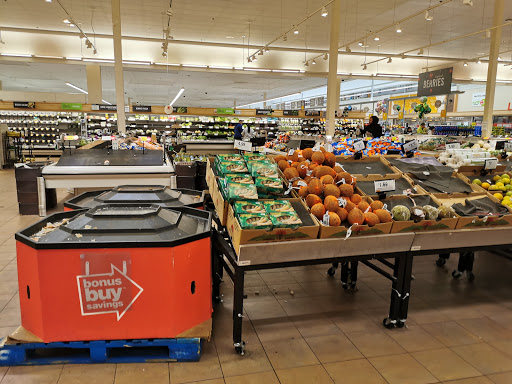 Grocery Store «Stop & Shop», reviews and photos, 1100 Massachusetts Ave, Dorchester, MA 02125, USA