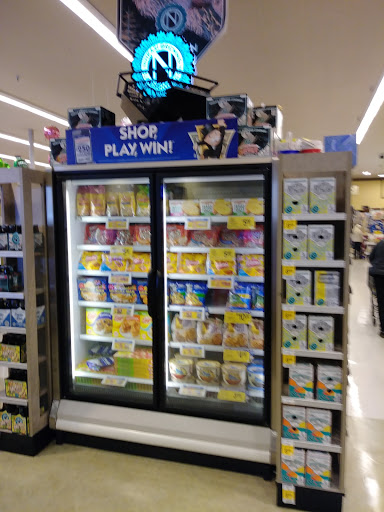 Grocery Store «Safeway», reviews and photos, 1755 Pacific Hwy W, Junction City, OR 97448, USA