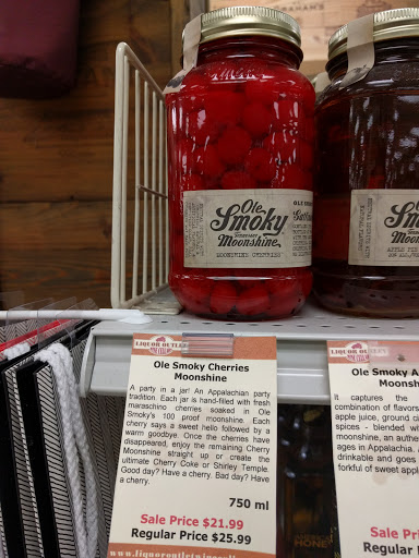 Liquor Store «Liquor Outlet Wine Cellars», reviews and photos, 289 Myrtle Ave, Boonton, NJ 07005, USA