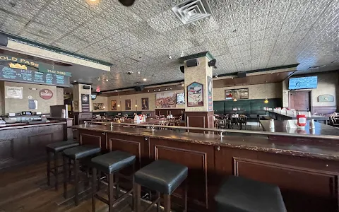 Hennessey's Tavern image