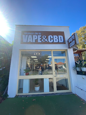 MAISON DE LA VAPE & CBD à Arès