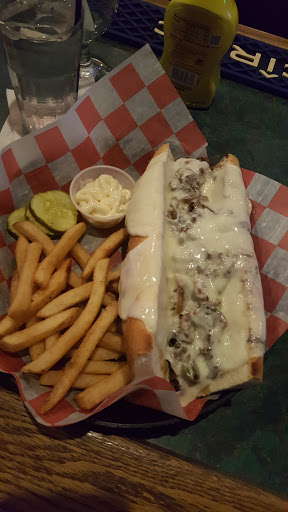 Bar & Grill «J T Maxies», reviews and photos, 240 Wolf Rd, Albany, NY 12205, USA