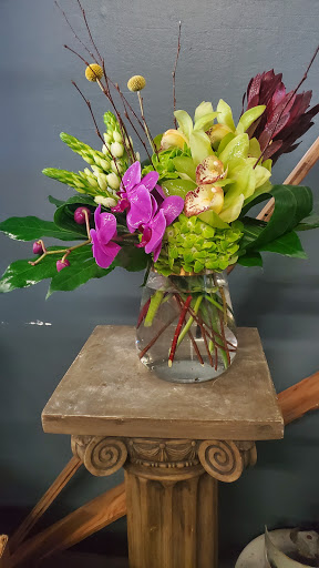 Florist «Arden Park Florist & Gift Gallery», reviews and photos, 564 La Sierra Dr, Sacramento, CA 95864, USA