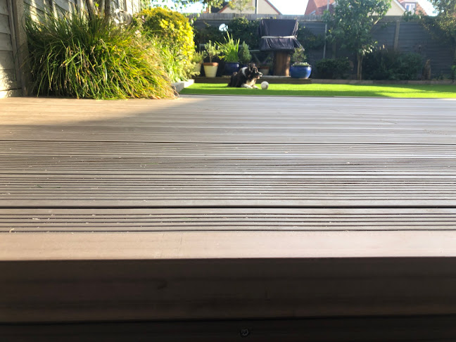 Reviews of Dorset Decking in Bournemouth - Carpenter
