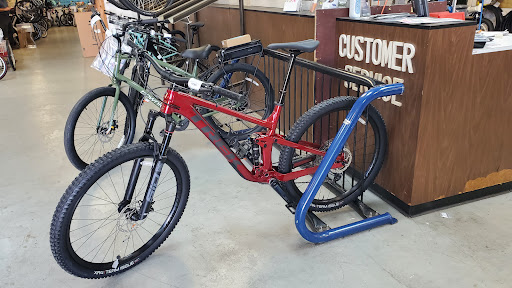 Bicycle Store «LakeShore Bicycles», reviews and photos, 2108 Blanding Blvd, Jacksonville, FL 32210, USA