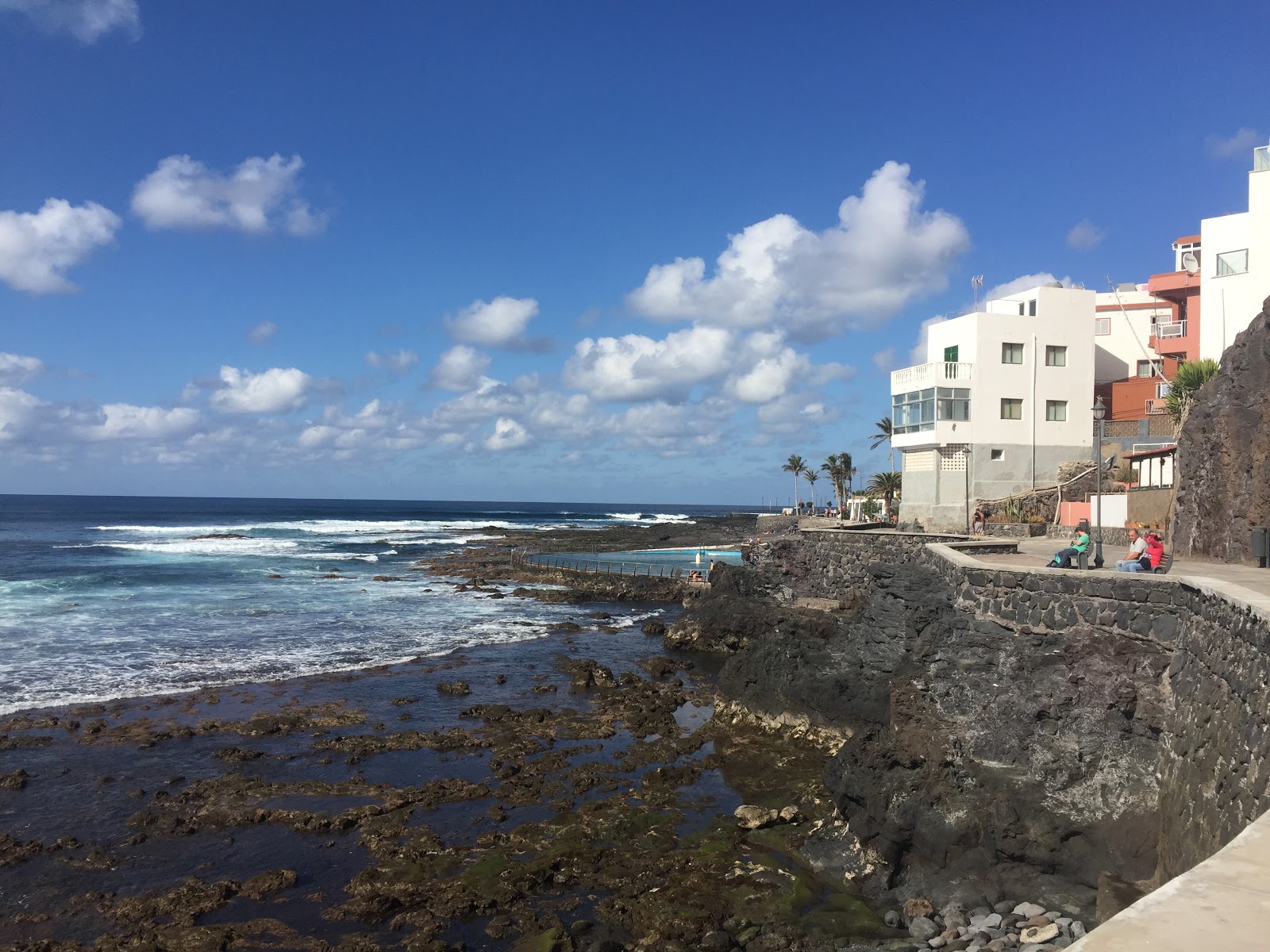 Foto de Punta Del Hidalgo Pool com alto nível de limpeza