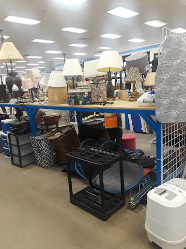 Thrift Store «Layton Goodwill Store», reviews and photos, 1010 W Hill Field Rd, Layton, UT 84041, USA