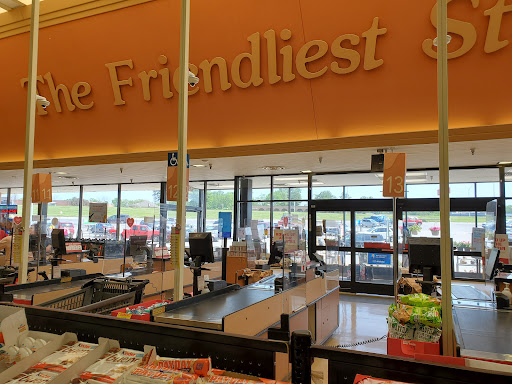 Grocery Store «Schnucks», reviews and photos, 2811 Homer Adams Pkwy, Alton, IL 62002, USA