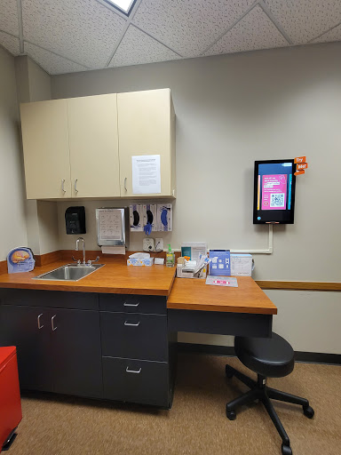 15200 Southwest Fwy #175, Sugar Land, TX 77478, USA