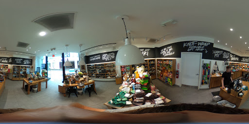 Cosmetics Store «Lush», reviews and photos, 4200 Conroy Rd, Orlando, FL 32839, USA