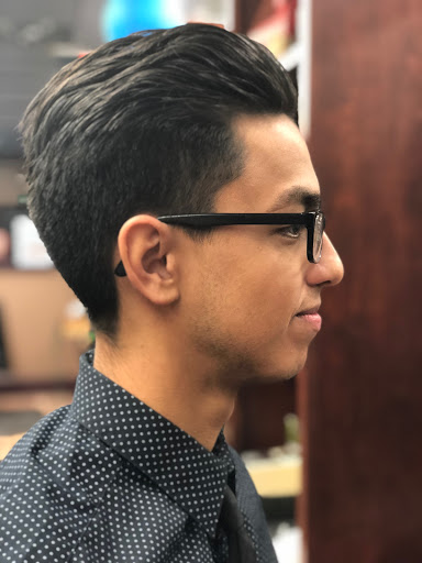 Hair Salon «Modern Male Barber Shop», reviews and photos, 7 E Temple Ave, Sellersville, PA 18912, USA