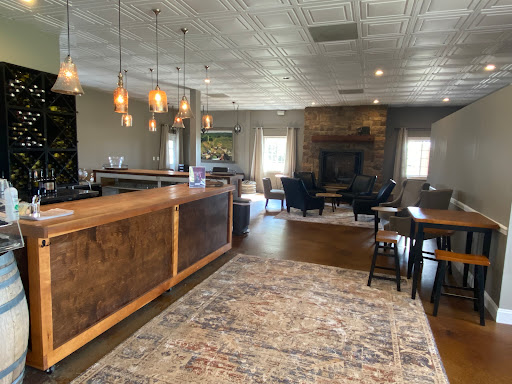 Winery «8 Chains North», reviews and photos, 38593 Daymont Ln, Waterford, VA 20197, USA