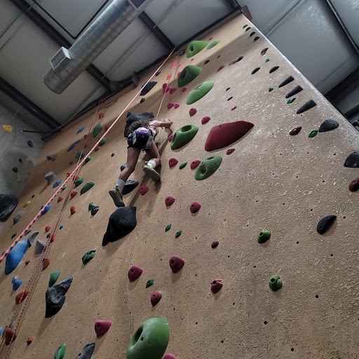 Gym «North Summit Climbing Gym», reviews and photos, 481 Bushkill Plaza Ln, Wind Gap, PA 18091, USA